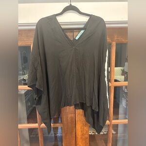 EUC Karlie One Size Flowy Black Tie Dye‎ V-Neck Top
